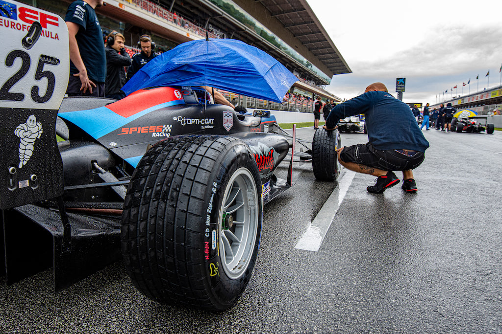 Wet, wild and a sensational 9 overtakes in Barcelona